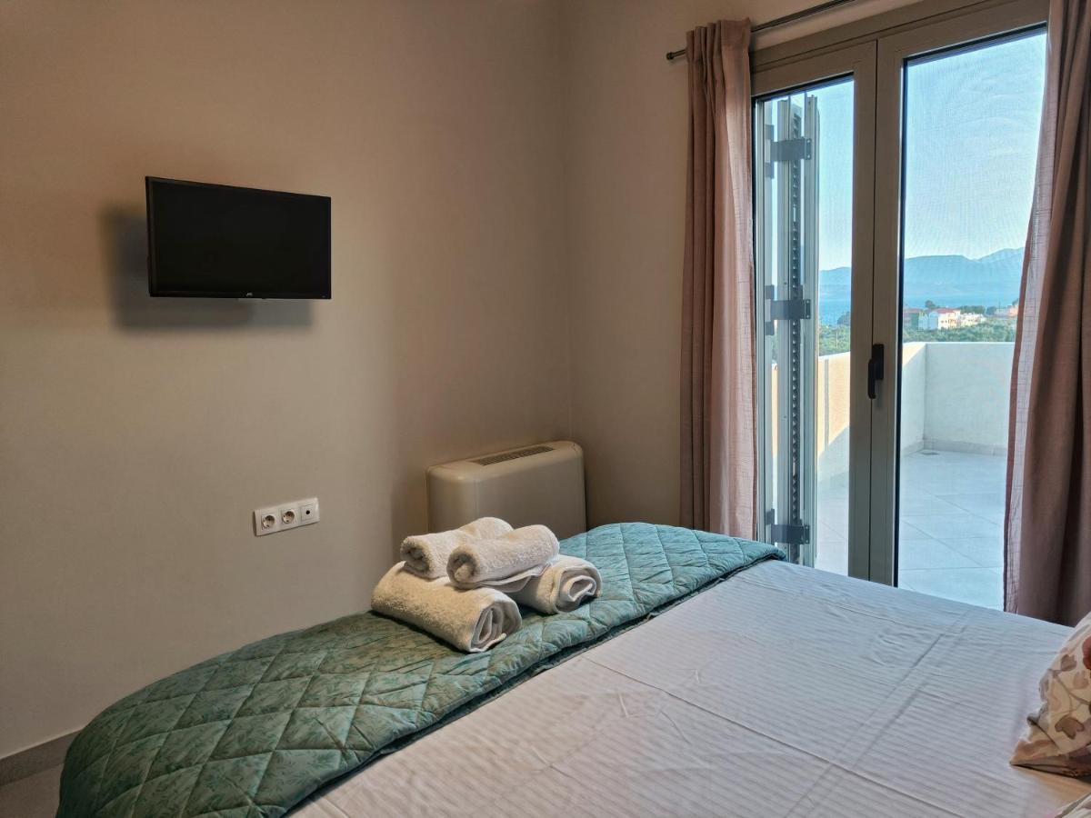 Gythio Mare Apt Apartamento Mavrovoúnion Exterior foto