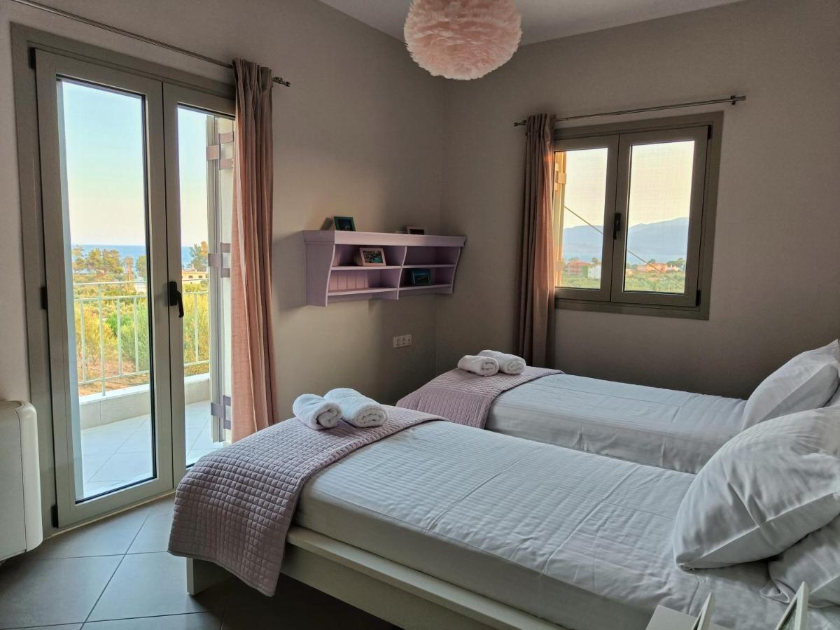 Gythio Mare Apt Apartamento Mavrovoúnion Exterior foto
