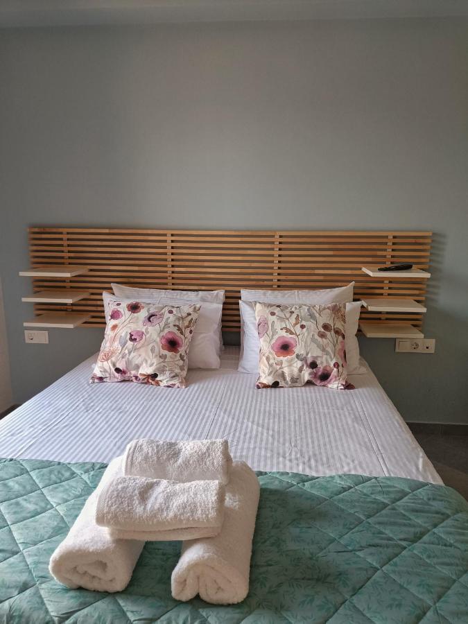 Gythio Mare Apt Apartamento Mavrovoúnion Exterior foto